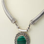 Zilveren collier met malachiet