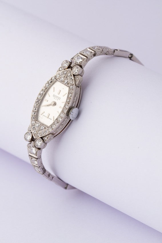 Old platinum Art Déco watch brand Pontiac