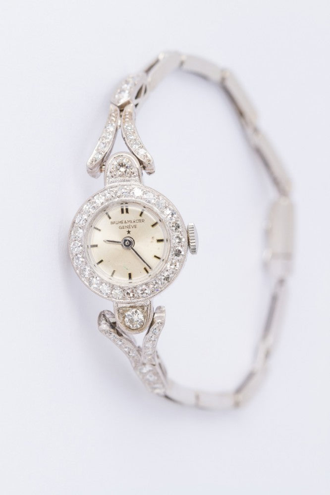 White gold 'Baume &amp; Mercier' watch with brilliant-cut diamonds