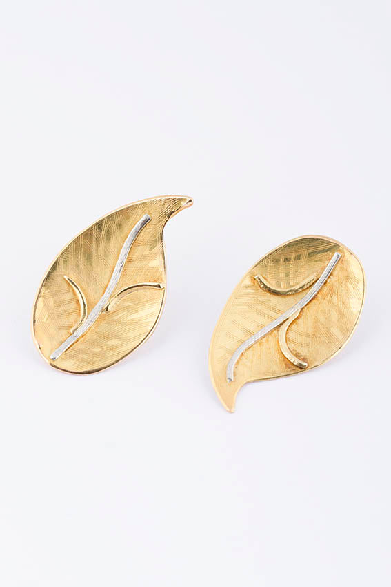 Gouden blad oorknoppen