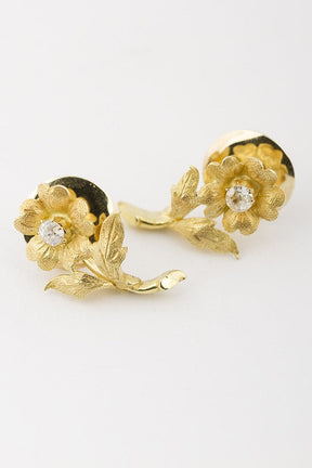 Antique rose stud earrings with brilliant