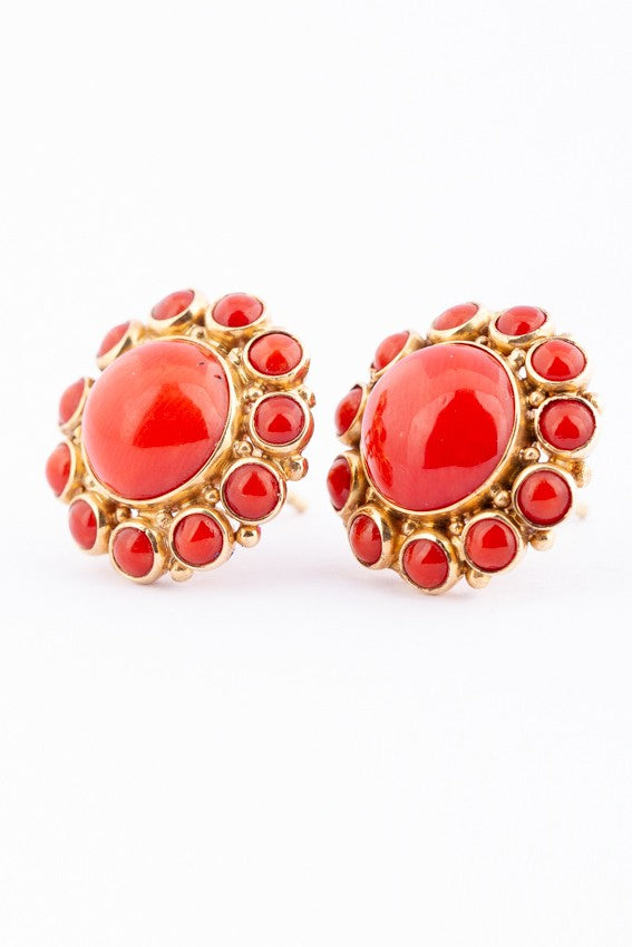 Gold entourage stud earrings with red coral