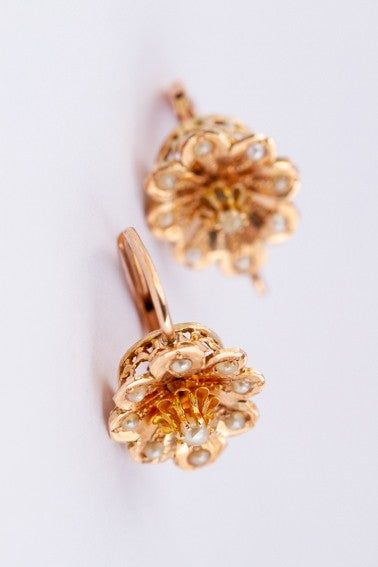 Antique gold entourage earrings with pearls