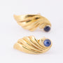 Gold earrings with sapphire