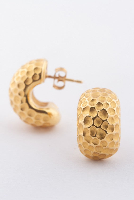 Gold bombed earrings