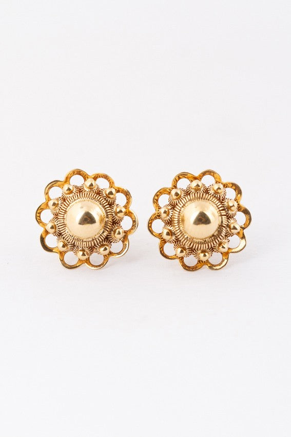 Gold Zeeland button earrings