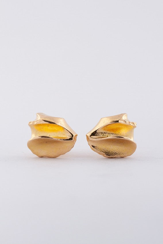 Gold earrings Scandinavian design