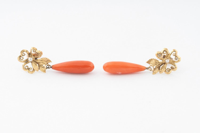 Antique gold earrings with pearl and red coral pampel