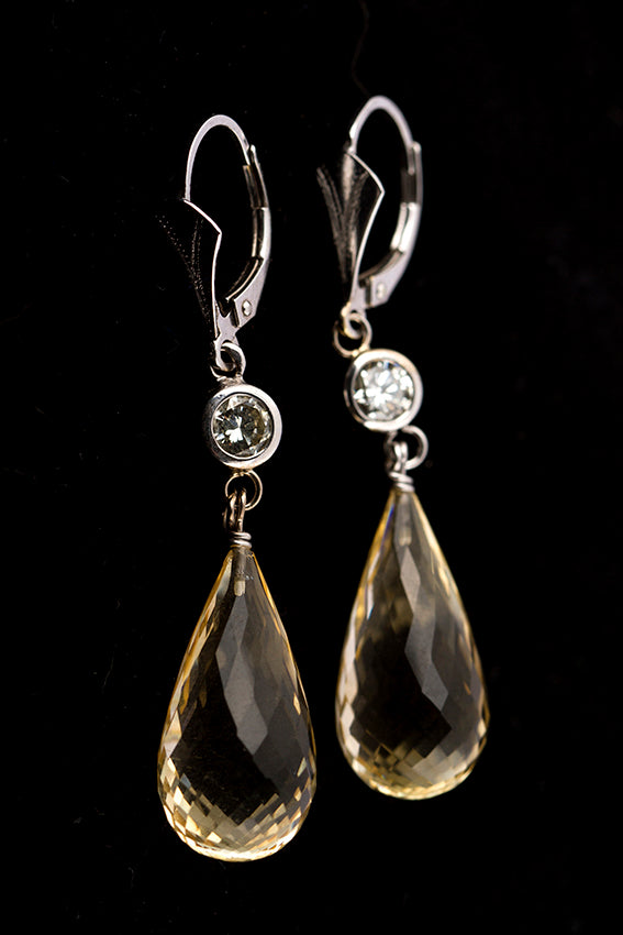 Oorhangers met briljant en briolet geslepen citrien