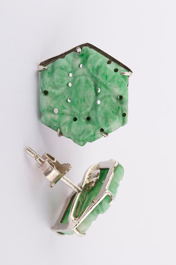 White gold earrings with jade