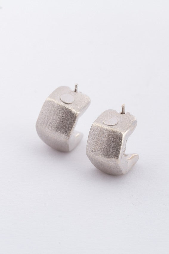 White gold earrings