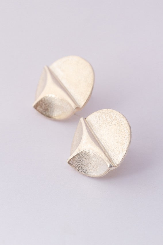 Zilveren oorknoppen van het merk lapponia