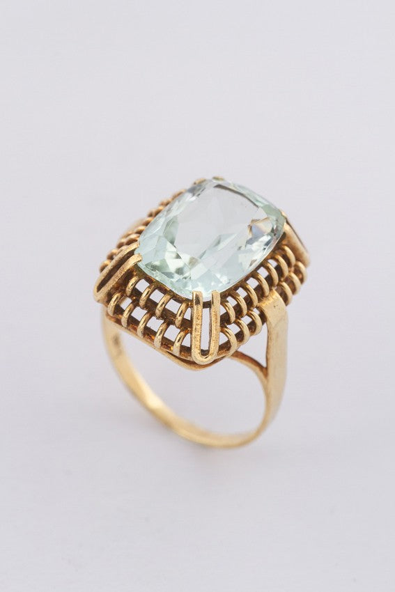 Gouden ring met prasioliet