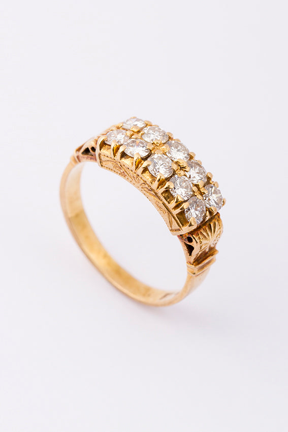 Double row ring with brilliant