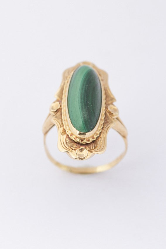 Gold ring with malachite