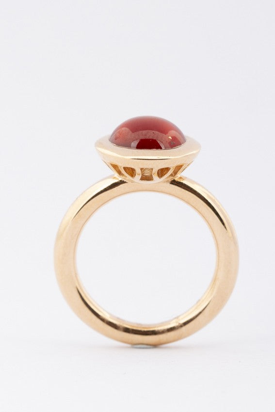Rose gold ring from the Bron brand