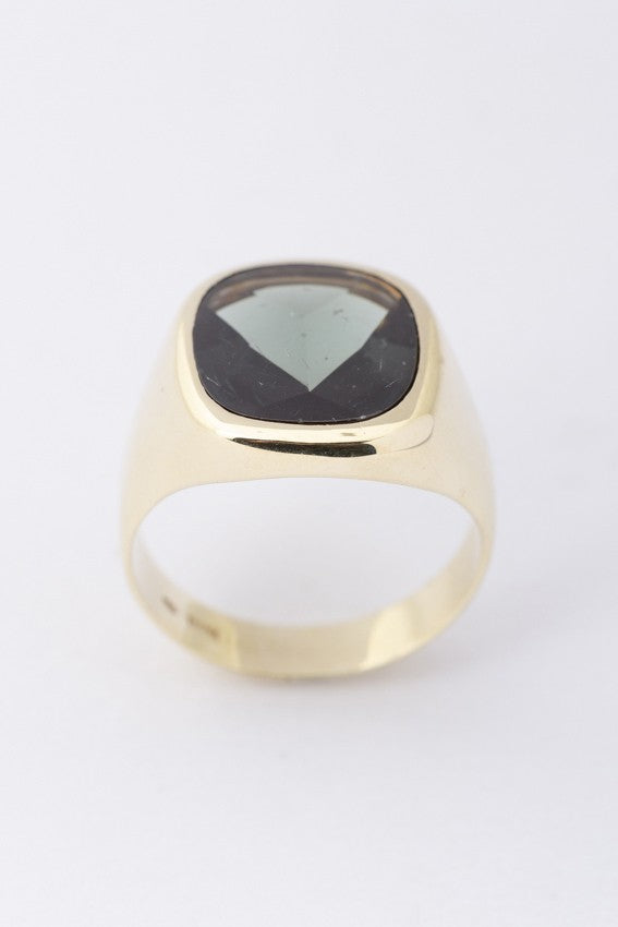 Gold men's ring with tourmaline