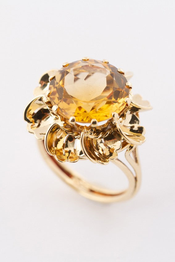 Gold ring with citrine