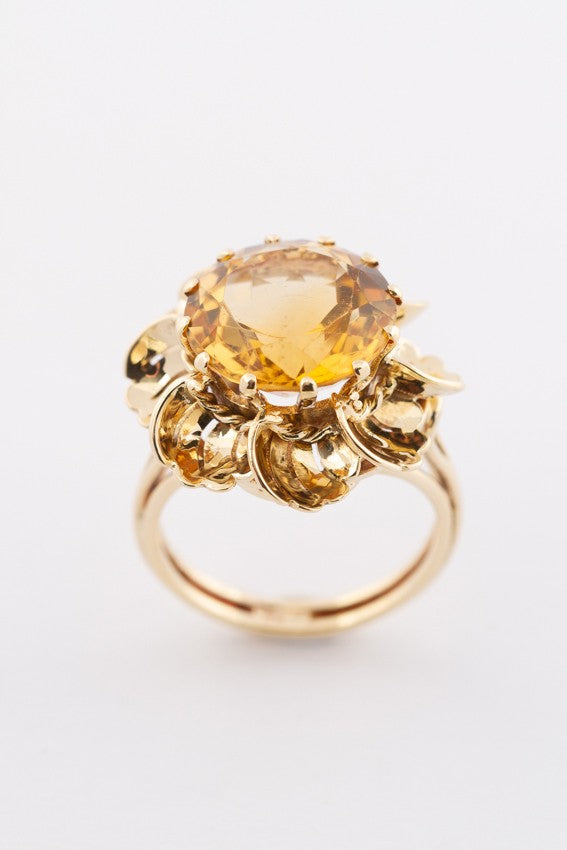Gold ring with citrine