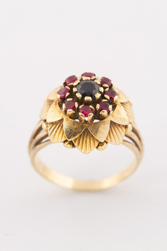 Gold ring with garnets