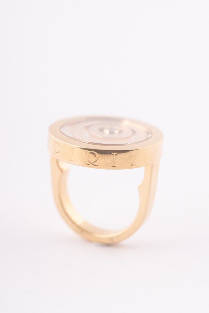 Gold ring from the Chopard brand, model Happy Spirit