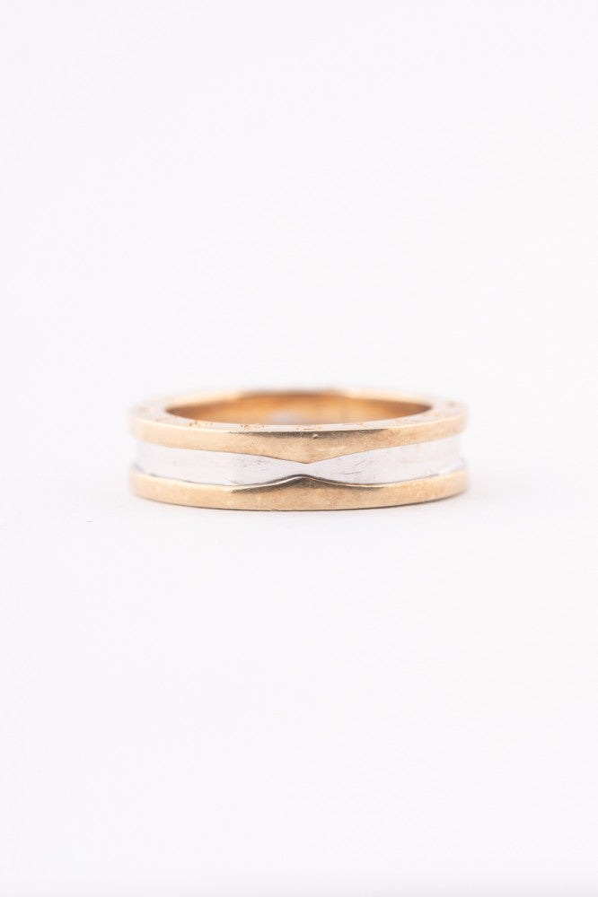White/yellow gold ring from the BVLGARI brand