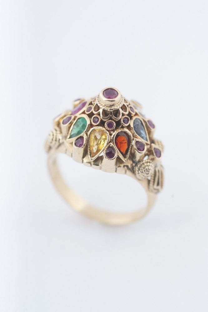 Gouden cocktail ring met diverse edelstenen