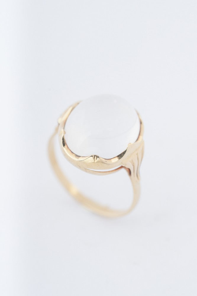Gold ring with moonstone