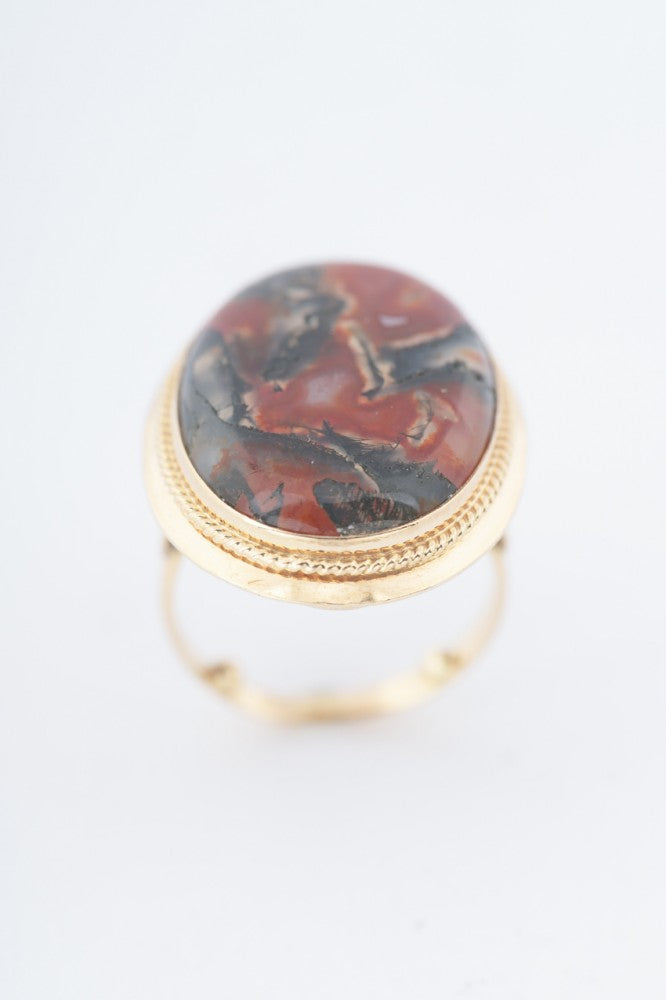 Gold ring with moss agate