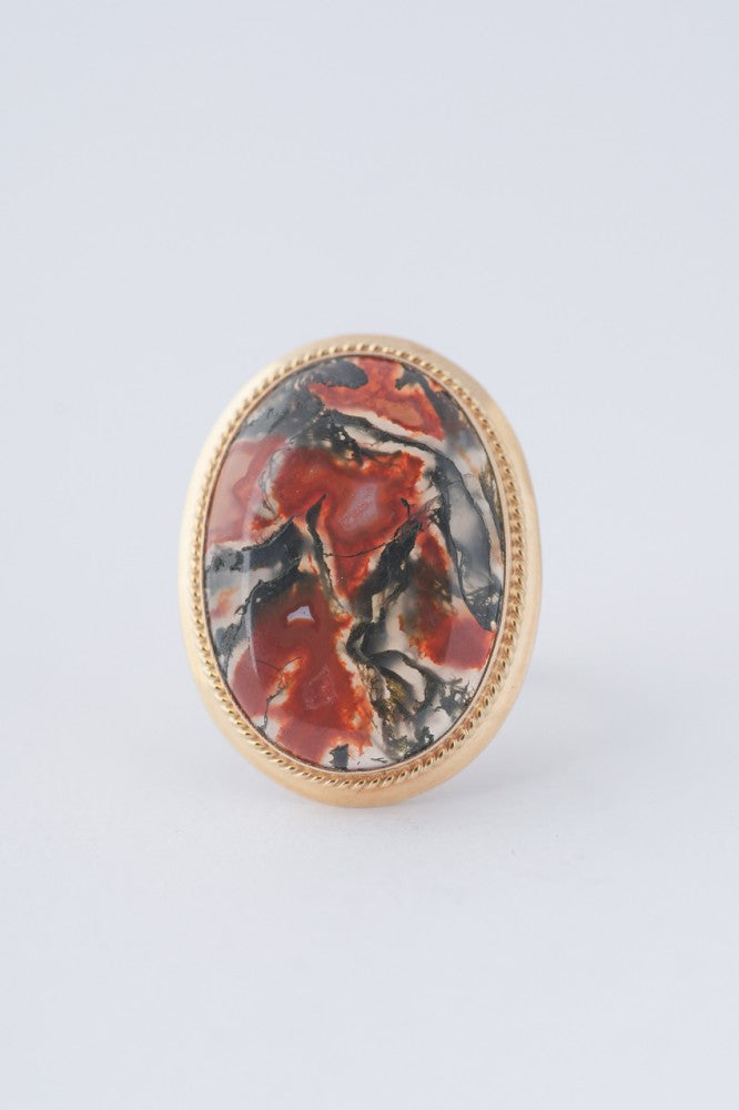 Gouden ring met mosagaat