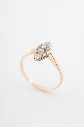 Antieke gouden markies ring met roos geslepen diamanten