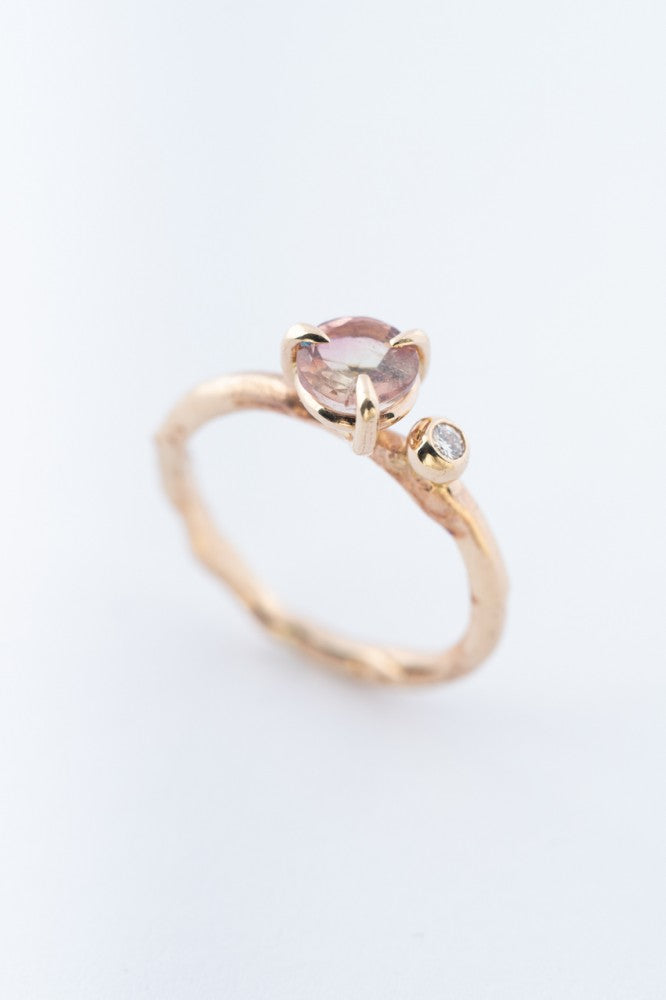 Ring met toermalijn en briljant