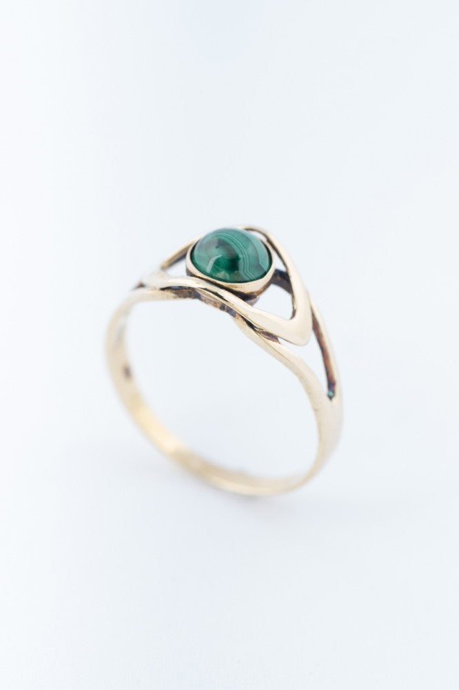 Gouden ring met malachiet