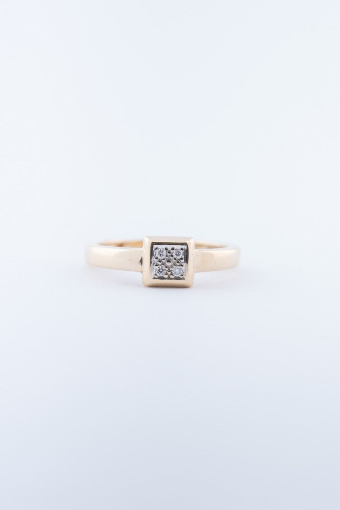 Gouden ring met 4 briljanten