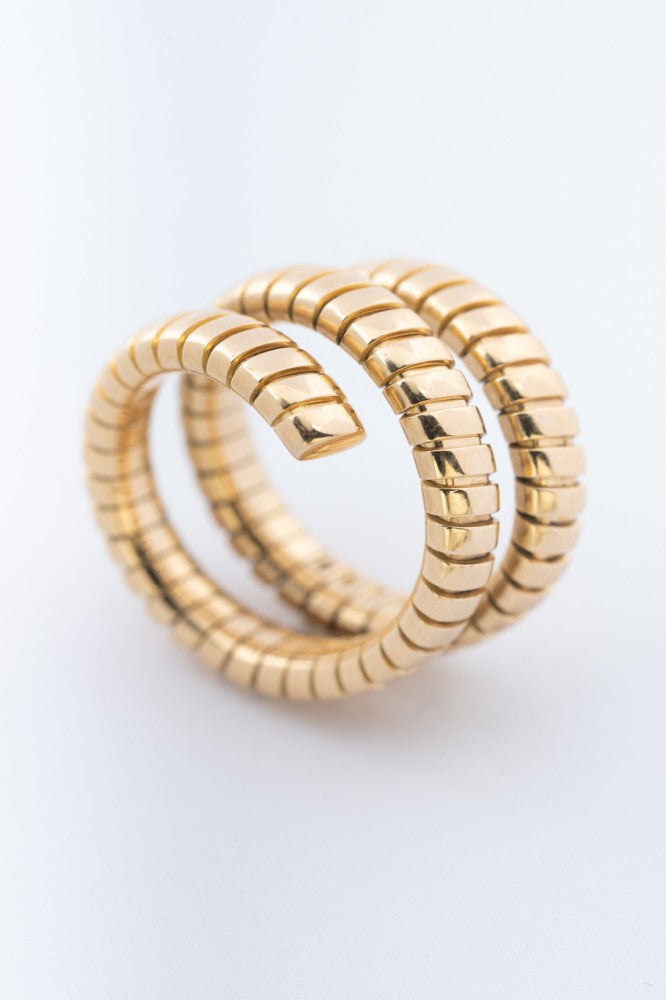 Gouden BVLGARI ring model Serpenti tubogas