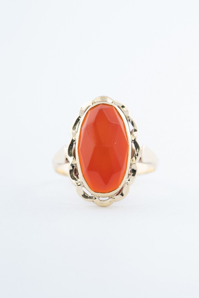 Gold ring with carnelian