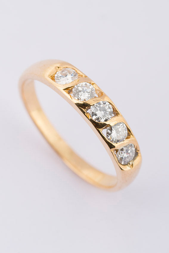 Tennis bracelet with diamonds