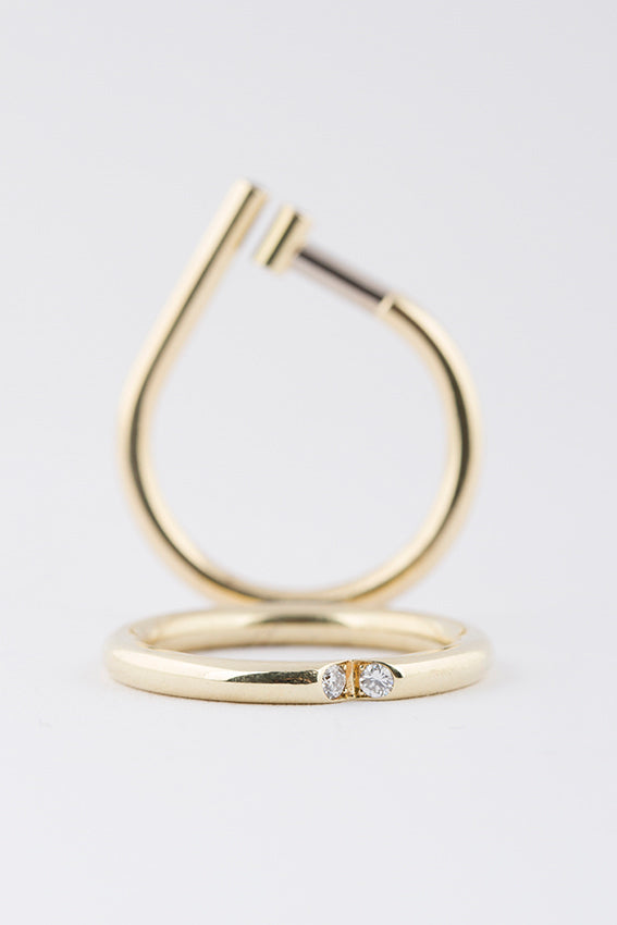 Gold rings with diamonds