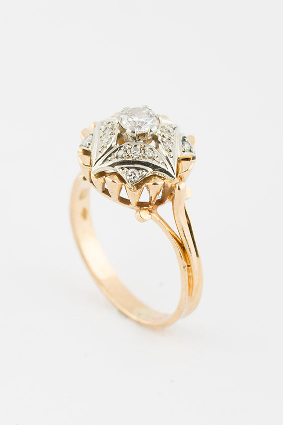 Gouden entourage ring met briljant en diamant