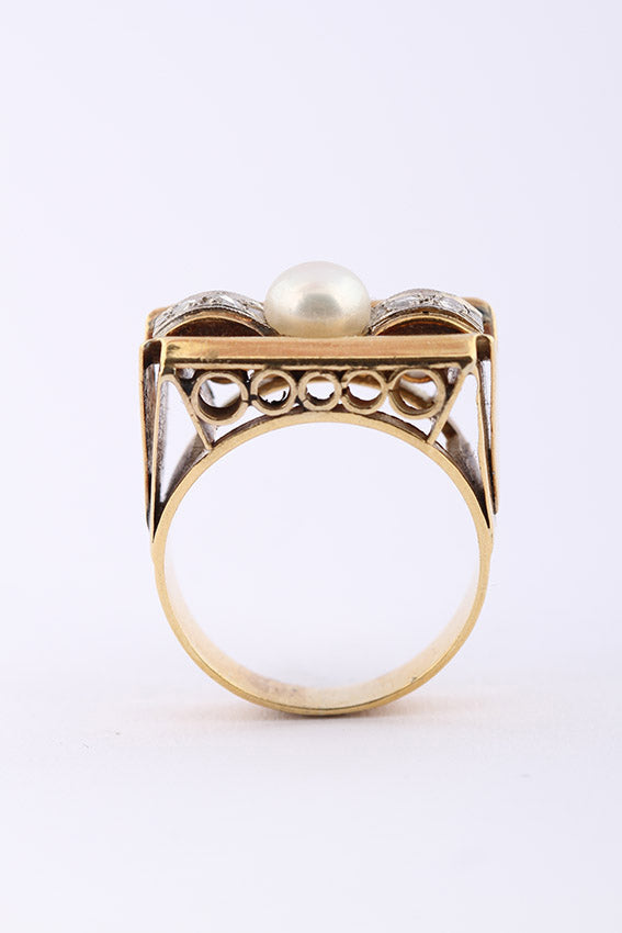 Gouden démodé/retro ring met parel en diamanten