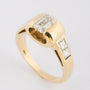 Gouden ring met grote diamant (smaragd slijpsel)