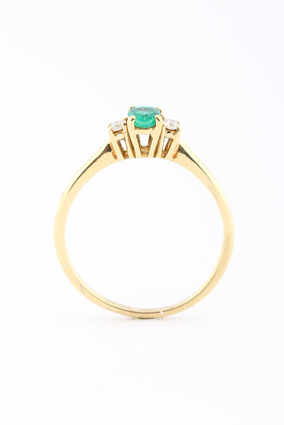 Gouden ring met smaragd en briljant