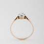 Oude gouden solitair ring met diamant