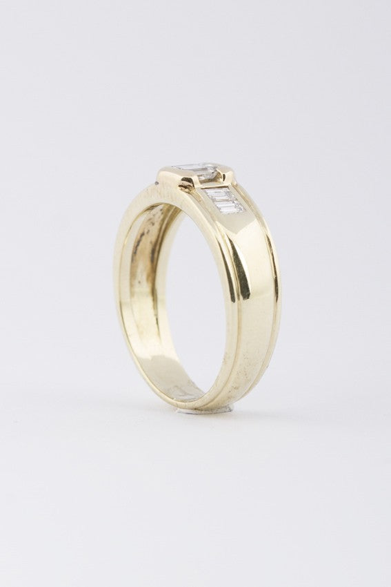 Gouden rij ring met diamanten
