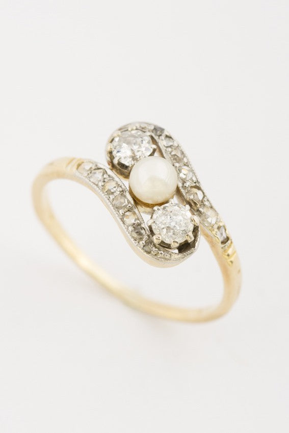 Antieke slag ring met parel en briljanten