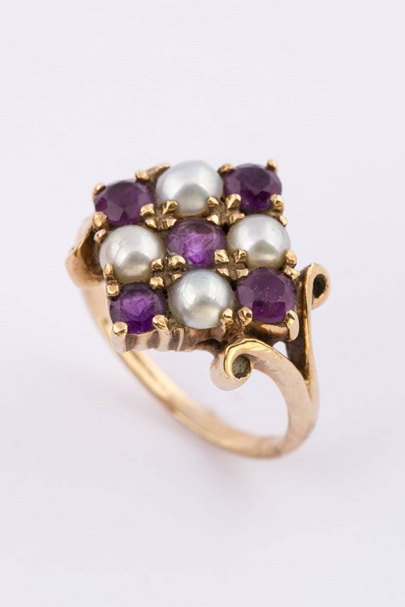 9 krt. engelse victoriaanse ring met amethisten en parels