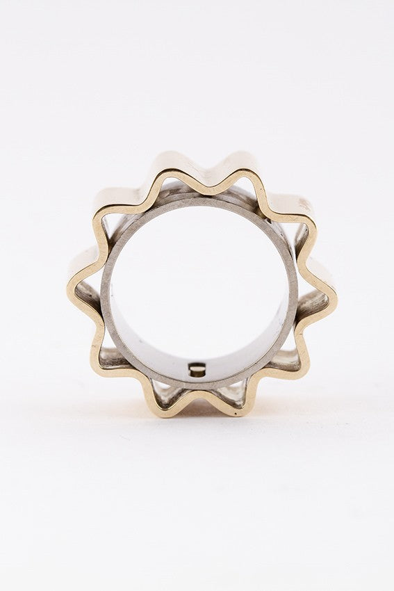 White/yellow gold artistic ring
