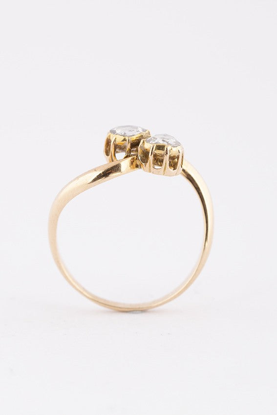 Gouden slag ring met roos geslepen diamanten