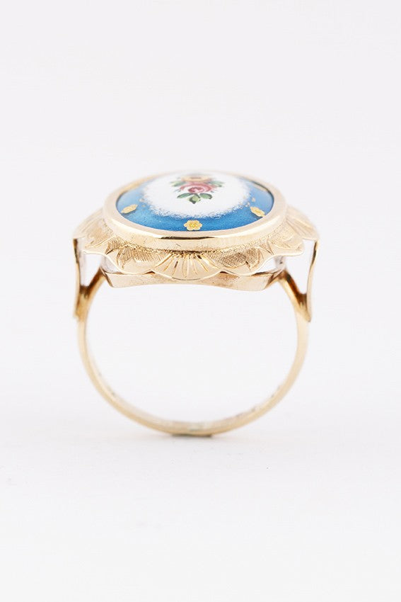 Gouden ring met emaille