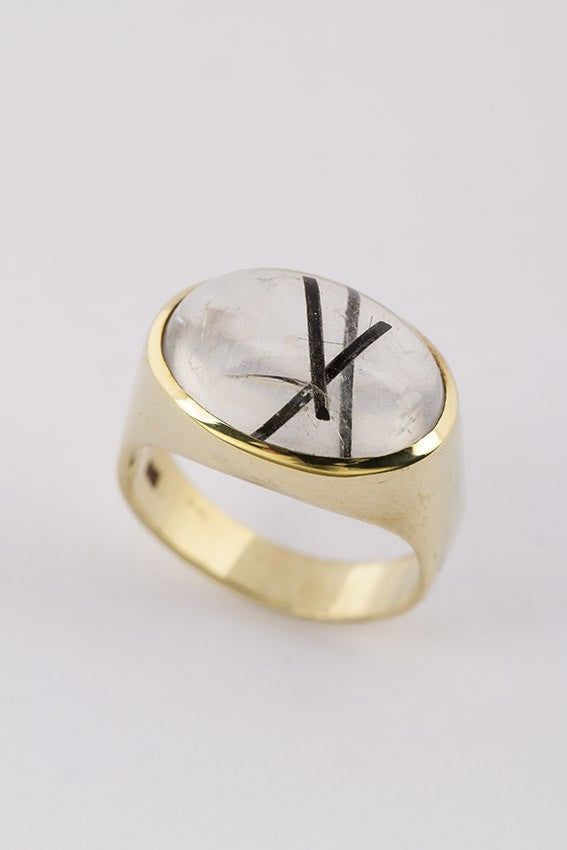 Gold ring with rutile quartz